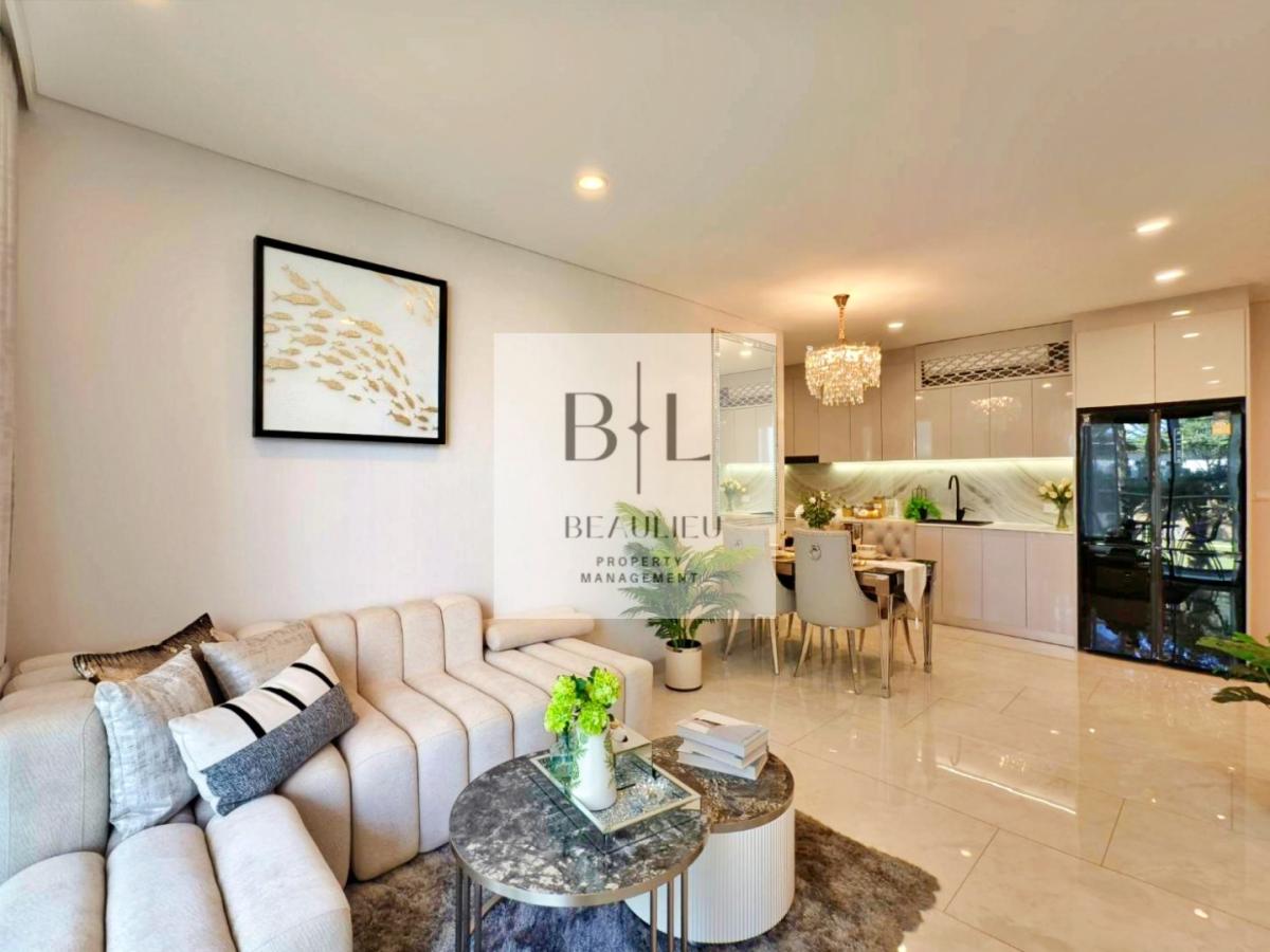 Copacabana Coral Reef – Beachside 2 Bedrooms Condo - Prime Jomtien Location