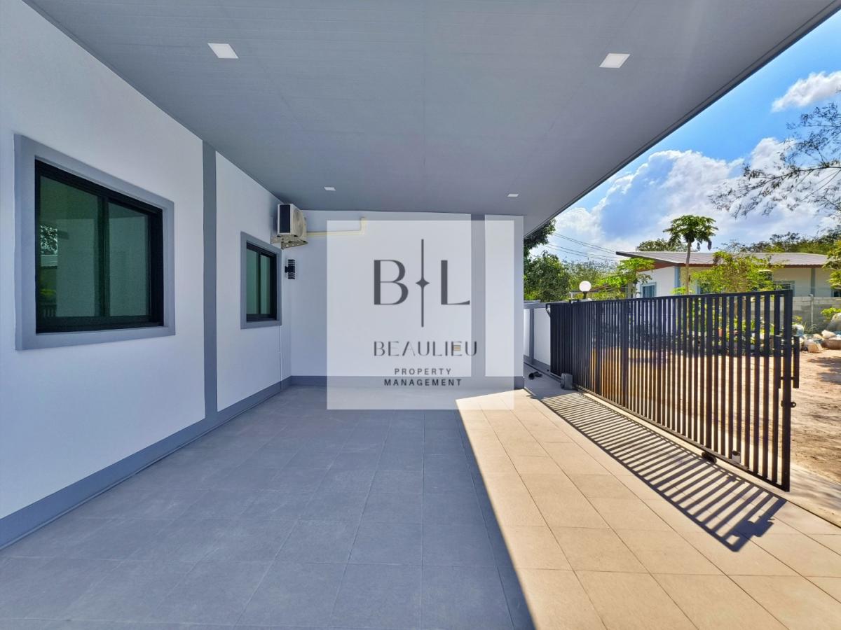 Brand-New House for Sale in Huay Yai – 3-Bed 3 Bath - Near EFIP & Daily Amenities