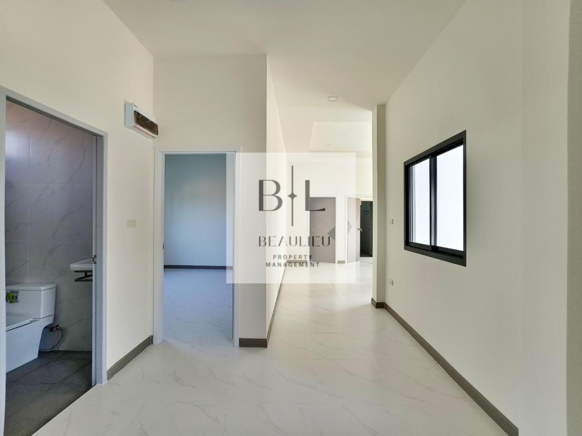 Brand-New House for Sale in Huay Yai – 3-Bed 3 Bath - Near EFIP & Daily Amenities