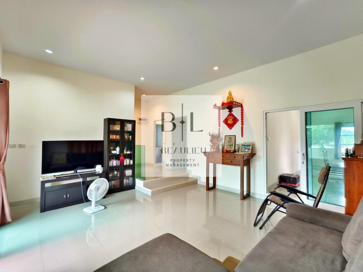 Navy House 41 - Modern House with Mountain View & Excellent Breeze – Sattahip-Bang saray