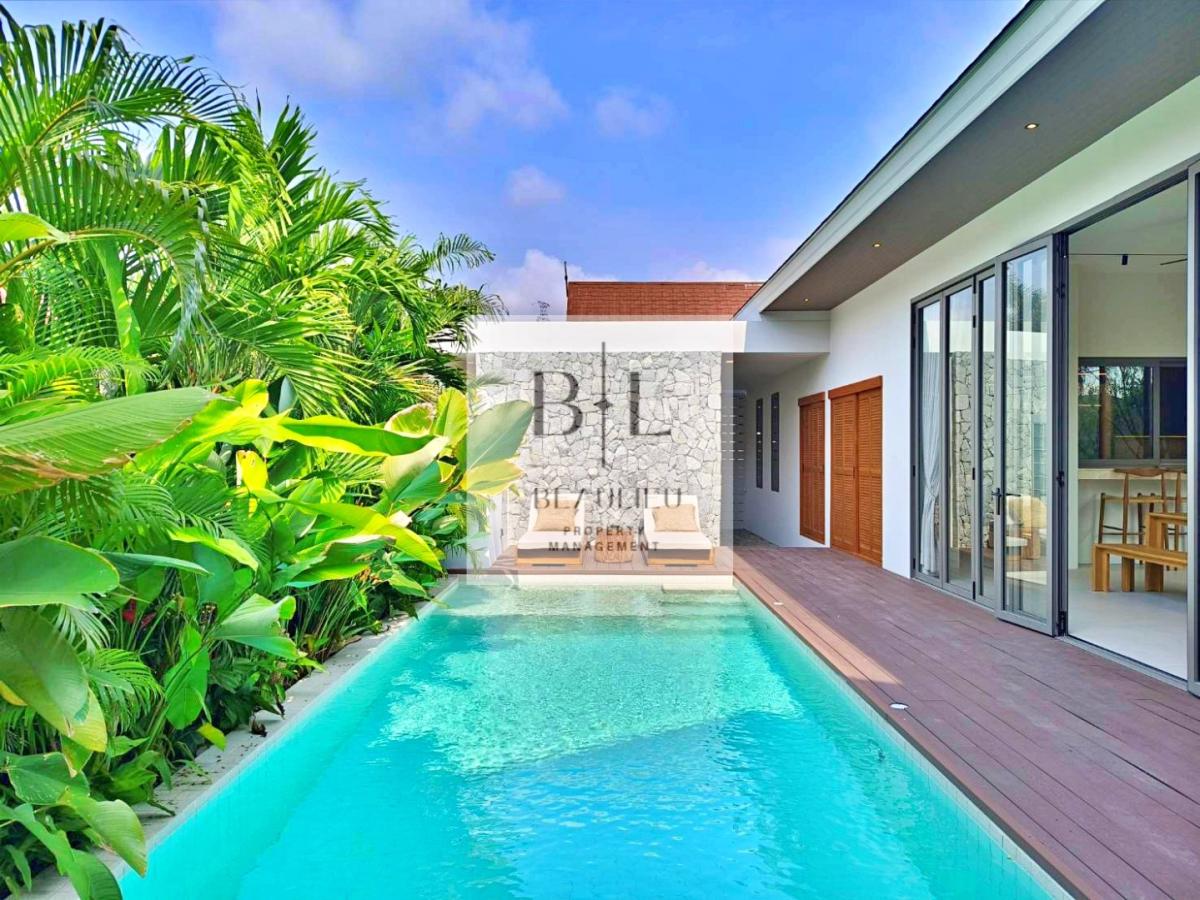 Resort-Style 4BR Pool Villa with Saltwater Pool & Jacuzzi – East Pattaya - Near French International School