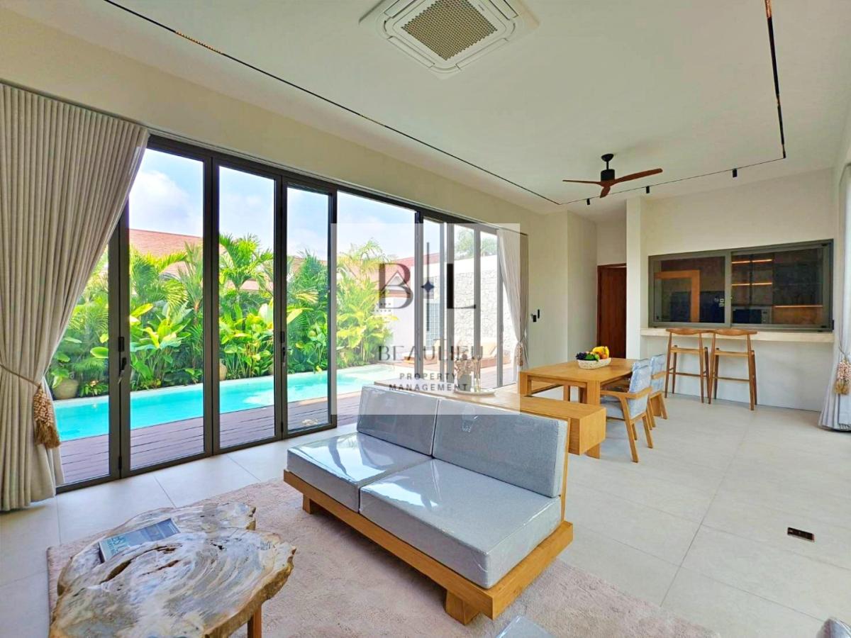 Resort-Style 4BR Pool Villa with Saltwater Pool & Jacuzzi – East Pattaya - Near French International School