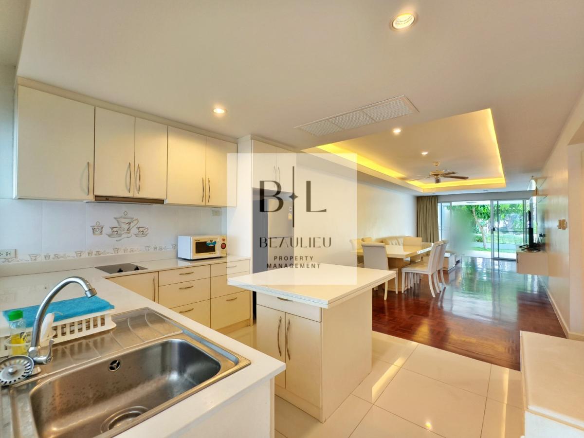 Bangsaray condominium - Spacious 2-Bedroom 2-Bathroom Peaceful Beachside Living