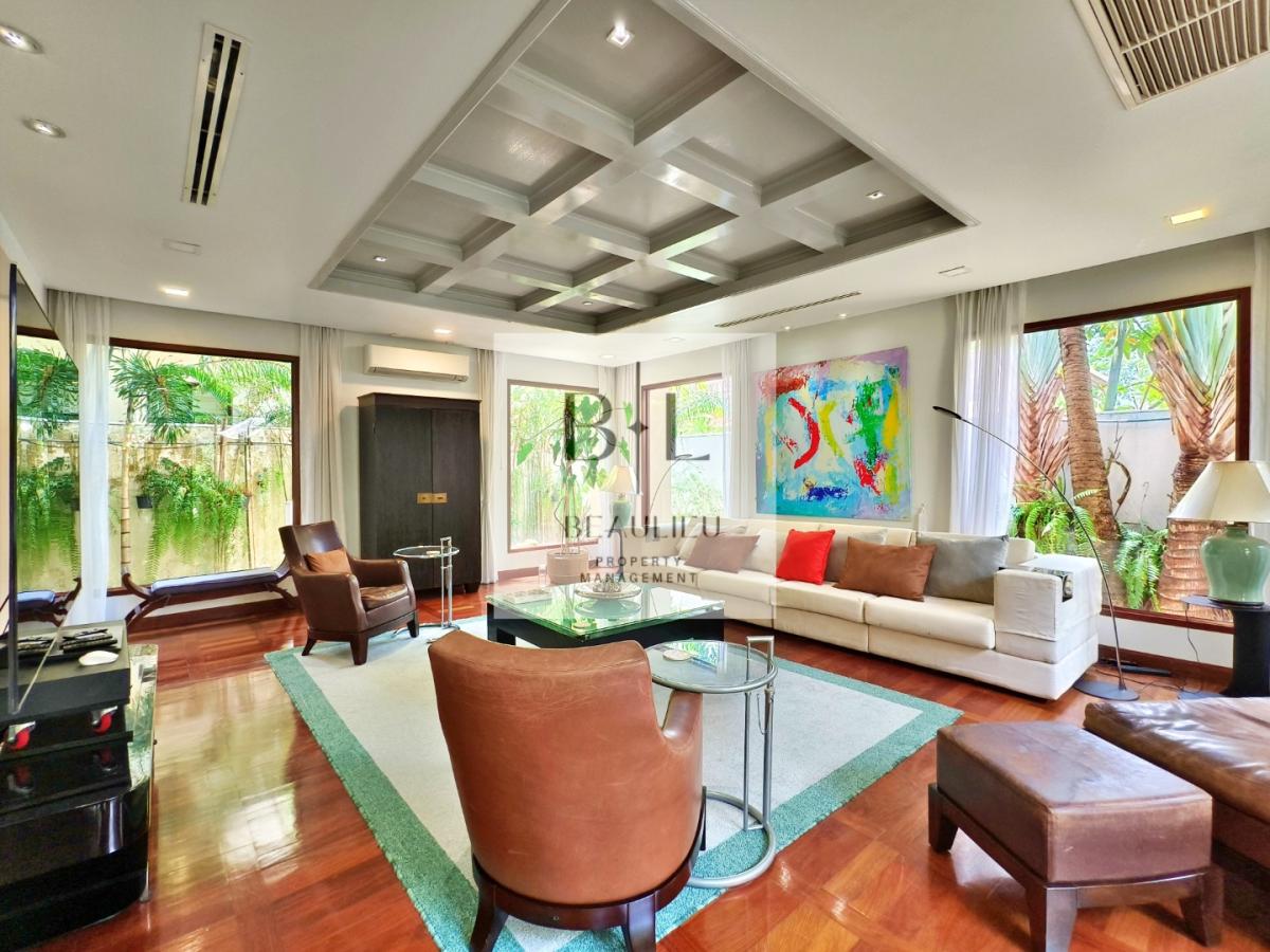 Exclusive 3-Bedroom Tropical Villa in View Talay Marina Pattaya – Prime Na Jomtien Location