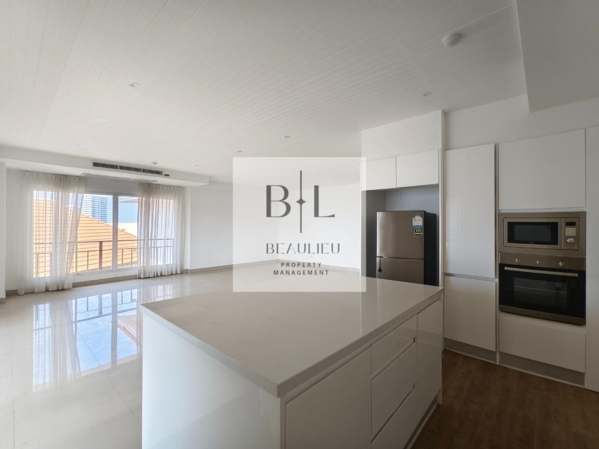 The Club House Residence - Large Empty Condo 4 Bedrooms | 286 sqm - Pratumnak Hill