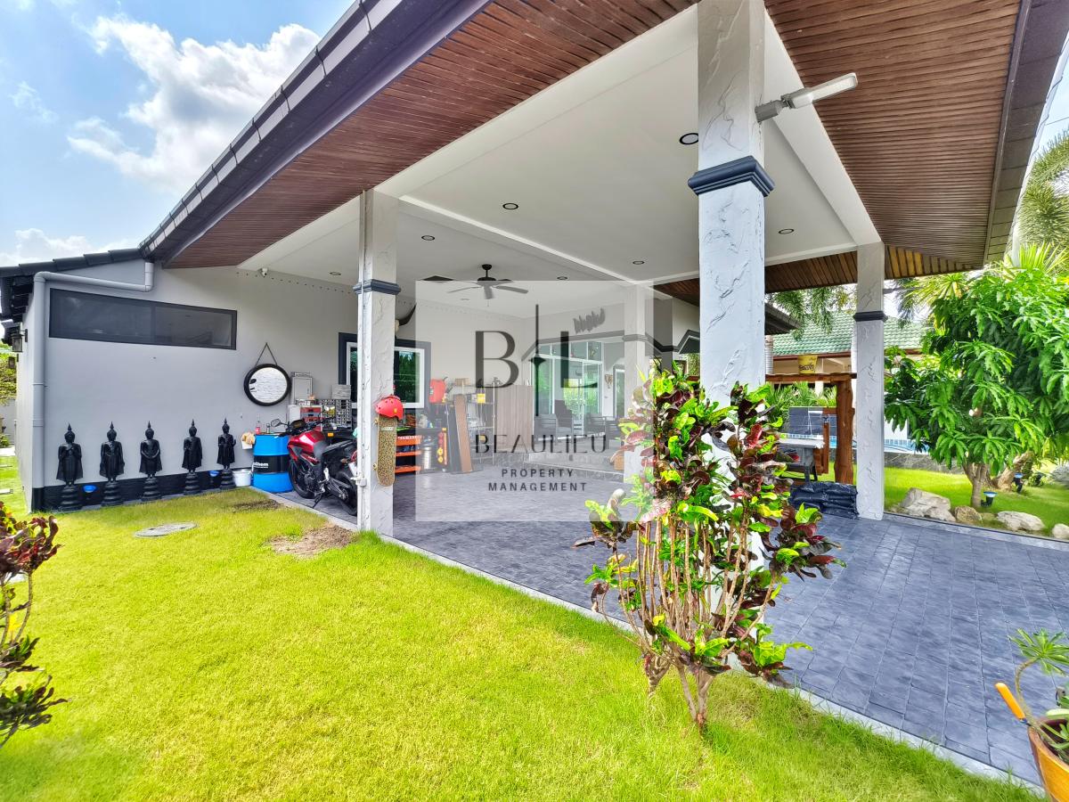 SP Village 3 - Newly Renovated 3 Bedroom Pool Villa - East Pattaya 