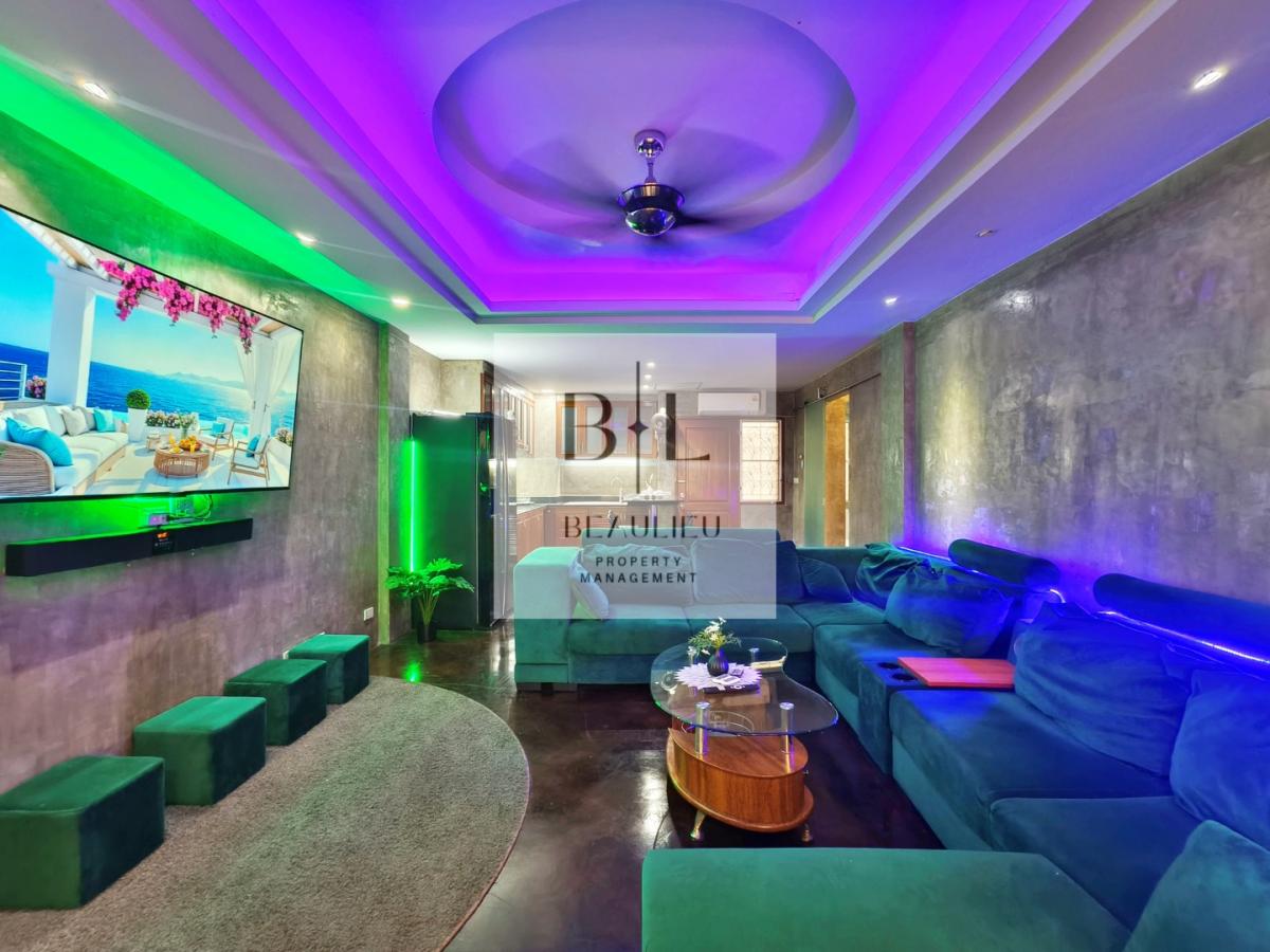 Baan Suan Lalana Jomtien  - Massive 82sqm 1BR Condo for Sale – Foreign Name
