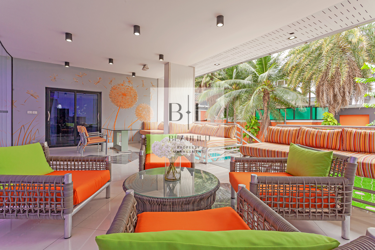 4-Bedroom Luxury Pool Villa for Sale in Pratumnak, Pattaya - Pet Friendly