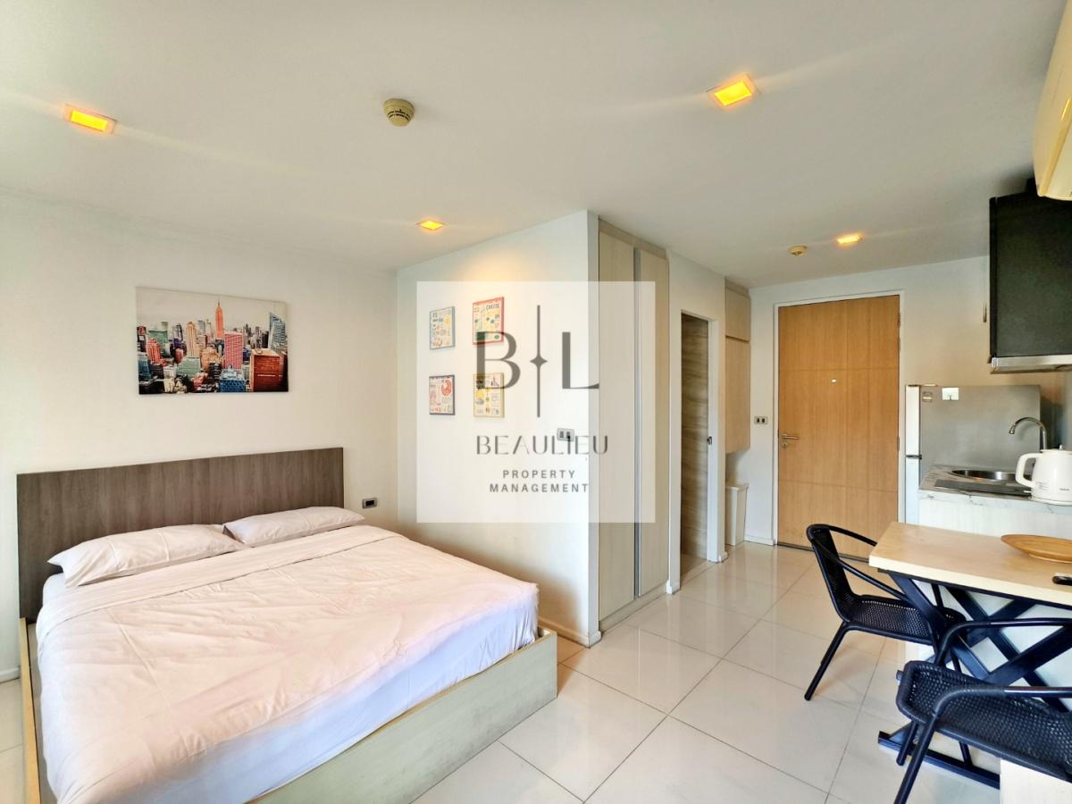 The Urban Attitude - Modern Studio for rent - Prime Central Pattaya Location