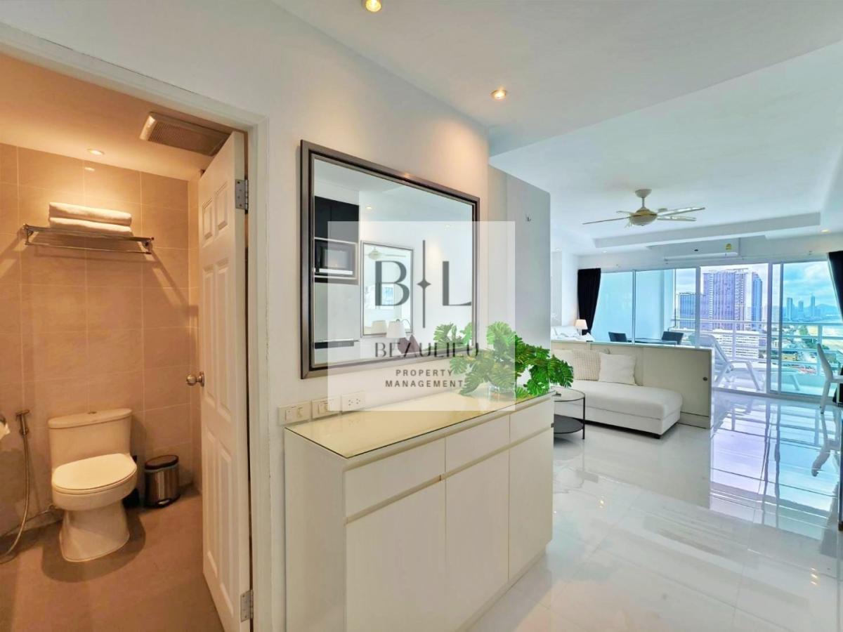 View Talay 7 - Spacious 49 sqm Studio for rent - Sea View - Jomtien Beach 