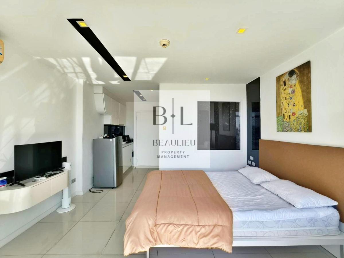 City Center Residence - Modern Studio Condo for Rent - South Pattaya