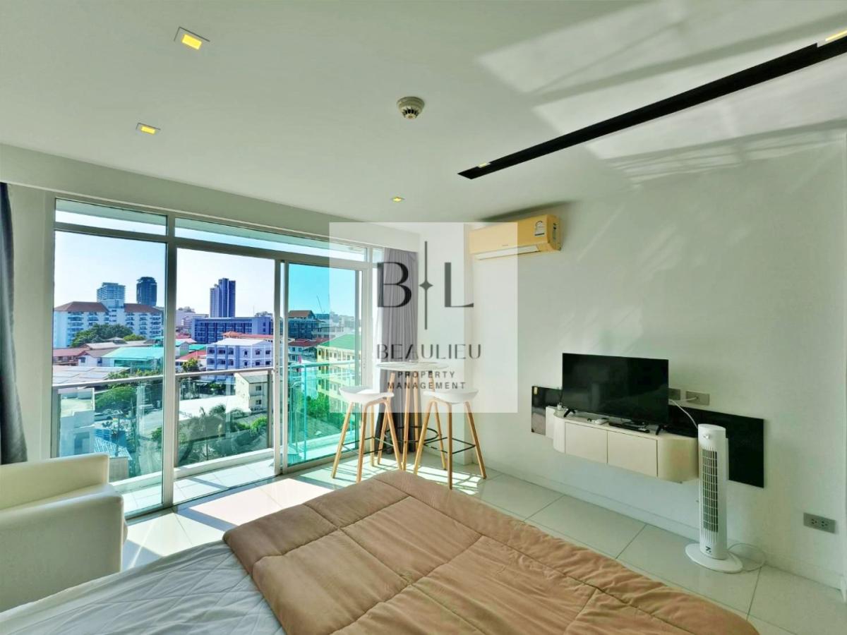 City Center Residence - Modern Studio Condo for Rent - South Pattaya