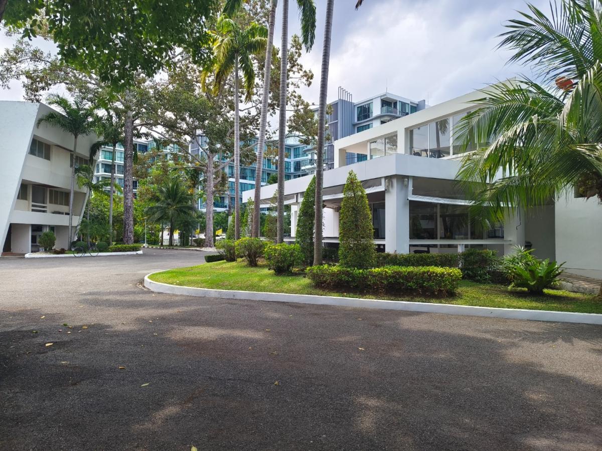 Bang-Saray-Condominium